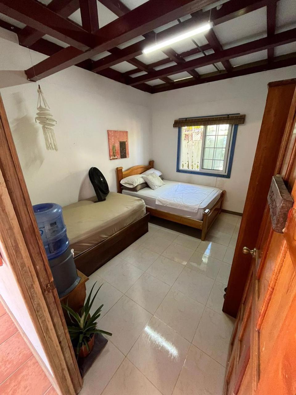 Spanish By The Sea - Bocas Bocas Town Exterior foto